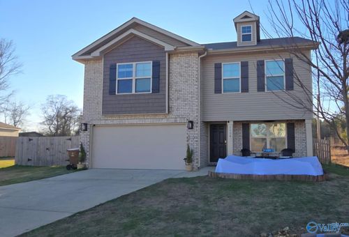 1114 Fountainview Drive Sw, Hartselle, AL, 35640 | Card Image