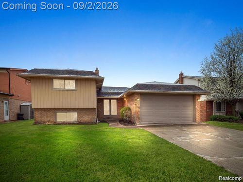 4288 Lin Dr, Sterling Heights, MI, 48310-3350 | Card Image