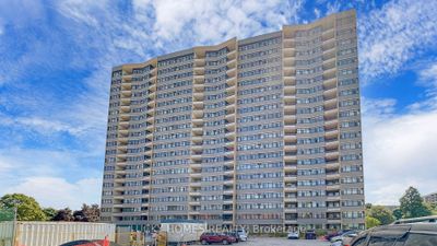 311 - 2050 Bridletowne Cir, Condo with 2 bedrooms, 2 bathrooms and 1 parking in Toronto ON | Image 2