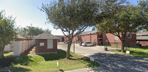 2405 Hibiscus Ave, McAllen, TX, 78501-5423 | Card Image