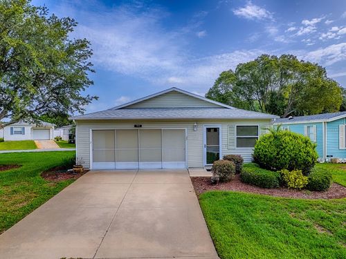 701 Cottage Park Ln, LEESBURG, FL, 34748-8104 | Card Image