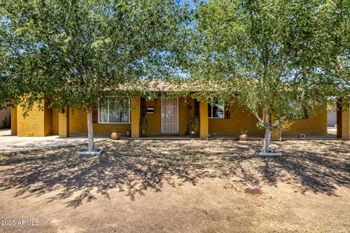 3842 W Ocotillo Rd, Phoenix, AZ, 85019-1138 | Card Image