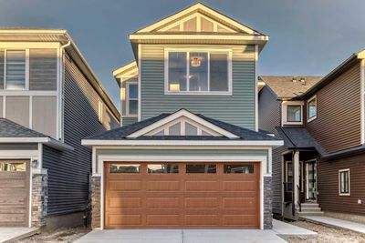 320 Homestead Dr Ne, House other with 5 bedrooms, 4 bathrooms and 4 parking in Calgary AB | Image 3