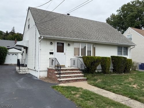 108 Greene Ave, Totowa, NJ, 07512-1633 | Card Image