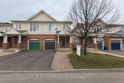 324 Parkin Cir, Gloucester, ON, K1T4G6 | Card Image