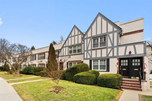 7-7 Lake Ave, Bronxville, NY, 10708-2602 | Card Image