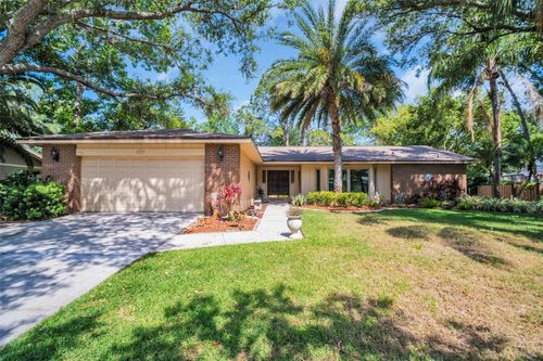 495 Palmdale Dr, OLDSMAR, FL, 34677-2026 | Card Image