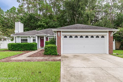 1527 Marble Lake Dr, JACKSONVILLE, FL, 32221-5580 | Card Image