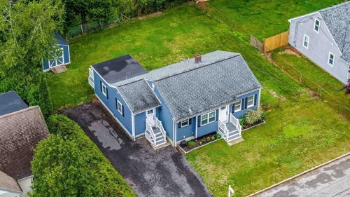 14 Oliveira Ave, Acushnet, MA, 02743-2506 | Card Image