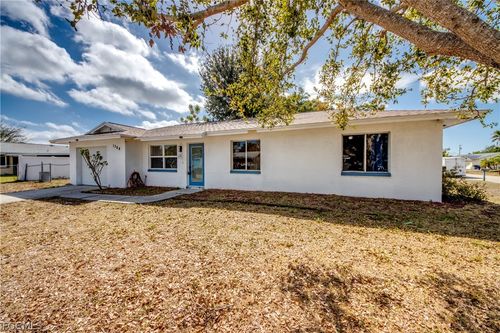 1384 Sourwood Ct, NORTH FORT MYERS, FL, 33917-3456 | Card Image