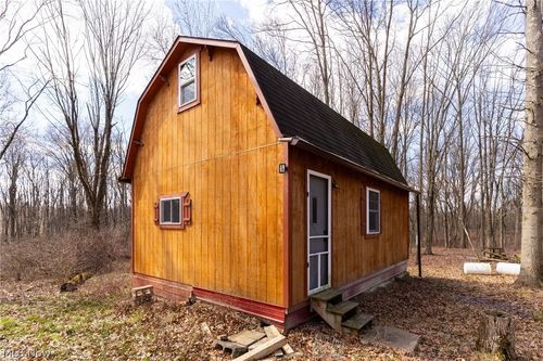 22681 Lexington Road, Alliance, OH, 44601 | Card Image