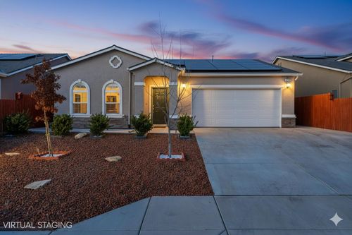 1237 E Orange St, Avenal, CA, 93204-2081 | Card Image