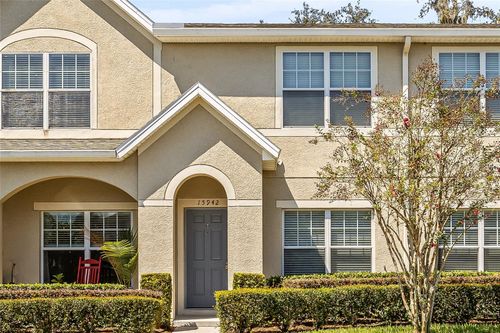 15942 Fishhawk View Dr, Lithia, FL, 33547-3864 | Card Image