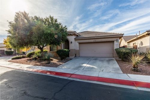 8109 Slate Falls St, North Las Vegas, NV, 89085-4400 | Card Image