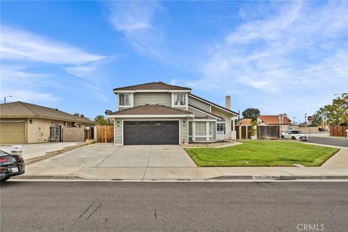 24344 Mount Russell Dr, Moreno Valley, CA, 92553-6726 | Card Image