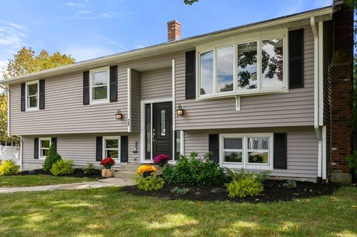 28 Lorna Dr, Auburn, MA, 01501-1214 | Card Image