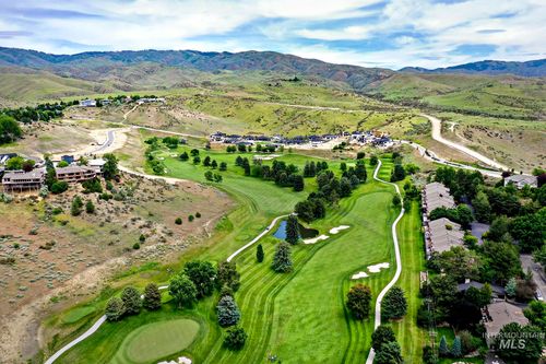 954 E Chardie Rd, Boise, ID, 83702-1930 | Card Image