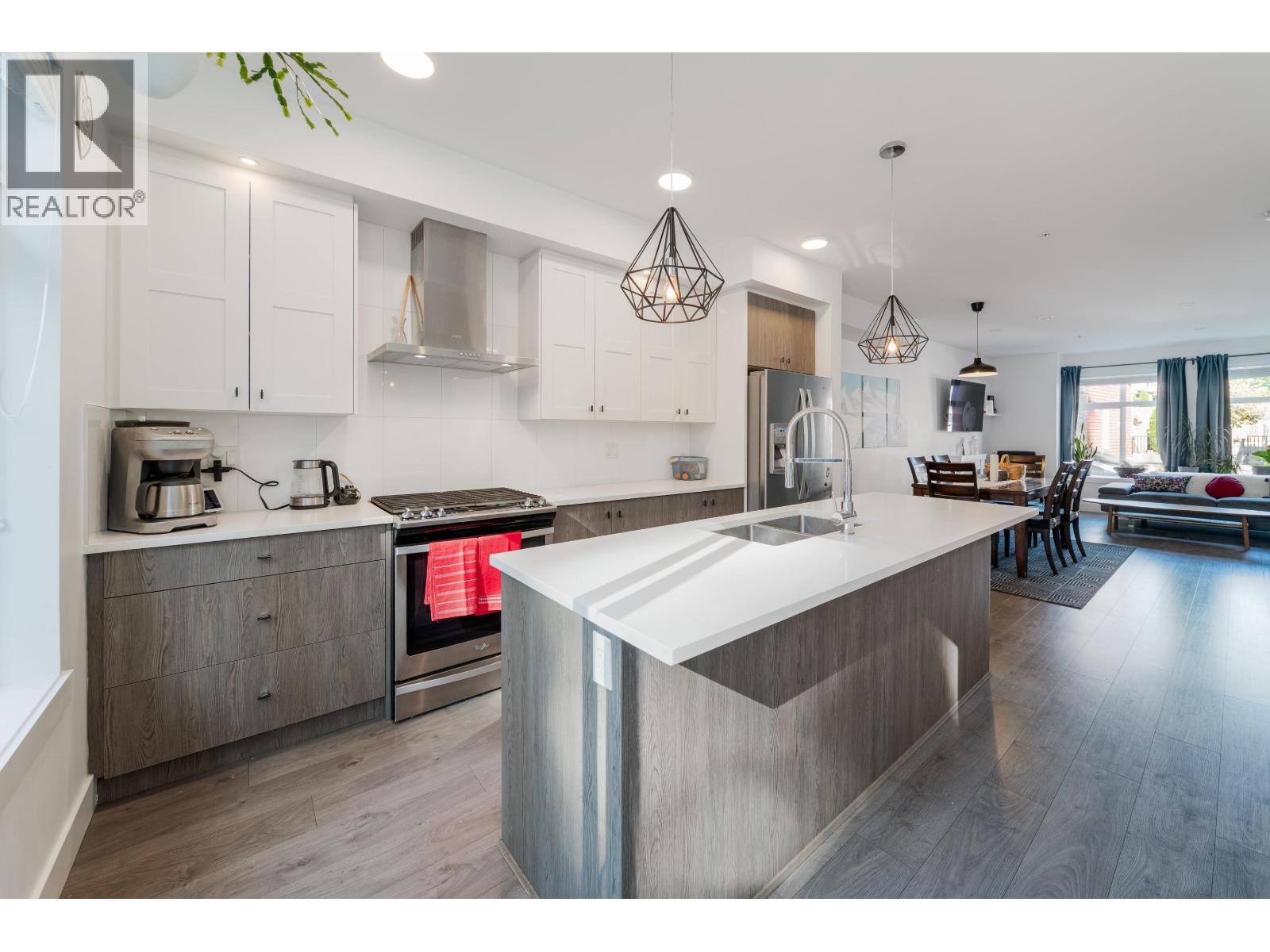 Residential in Maple Ridge 2