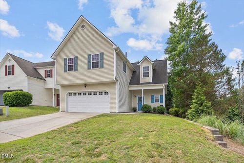 693 Citrus Petal Rd, Fuquay Varina, NC, 27526-4949 | Card Image