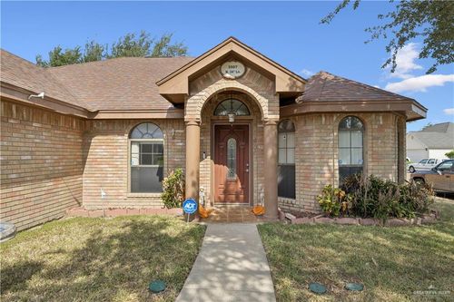 3507 N 34th Ln, McAllen, TX, 78501-6385 | Card Image