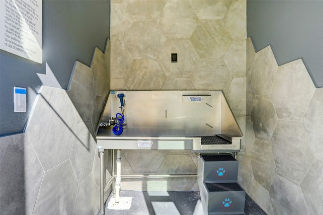 APT-2309 - 4801 Springdale Rd, Condo with 2 bedrooms, 2 bathrooms and 1 parking in Austin TX | Image 13