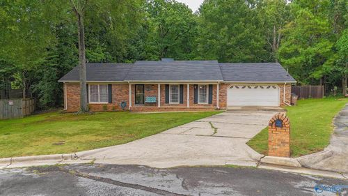 1001 Forest Place Sw, Decatur, AL, 35603 | Card Image