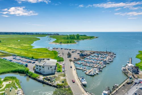 unit-12-80 Seaview Ter, Guilford, CT, 06437-3462 | Card Image