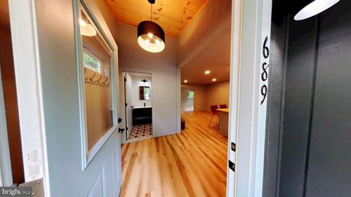 689 Snyders Ridge Rd, MATHIAS, WV, 26812 | Card Image