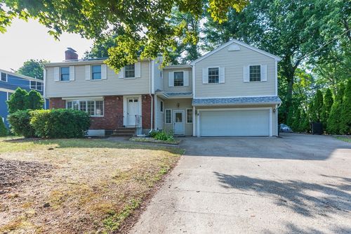 5 Freemont St, Lexington, MA, 02421-6512 | Card Image