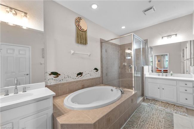 APT-203 - 14769 Calusa Palms Dr, Condo with 2 bedrooms, 2 bathrooms and 1 parking in FORT MYERS FL | Image 15