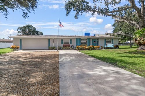 3012 52nd Avenue Dr W, BRADENTON, FL, 34207-1655 | Card Image