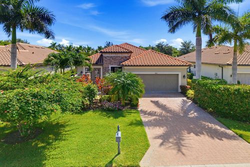 9630 Campanile Cir, NAPLES, FL, 34114-9755 | Card Image
