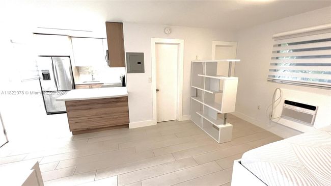 APT-202 - 427 Santander Ave, Condo with 0 bedrooms, 1 bathrooms and null parking in Coral Gables FL | Image 5