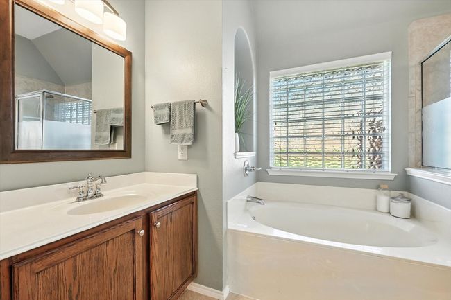 351 Cedar Crest Dr, House other with 4 bedrooms, 3 bathrooms and null parking in Justin TX | Image 23