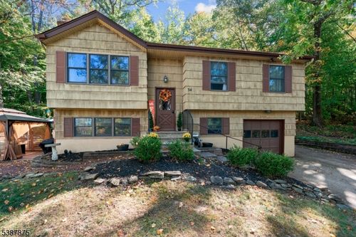 34 Hillsdale Dr, Sussex, NJ, 07461-4026 | Card Image