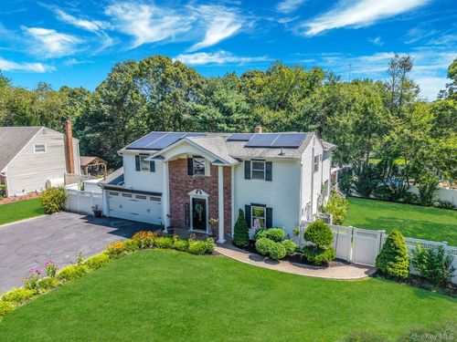 23 Woodbine St, Coram, NY, 11727-1139 | Card Image