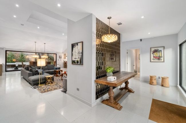 2404 Enfield Rd, House other with 3 bedrooms, 4 bathrooms and 3 parking in Austin TX | Image 7