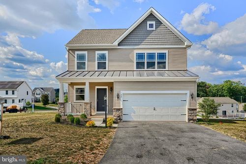 55 Madison Dr, YORK HAVEN, PA, 17370-8951 | Card Image