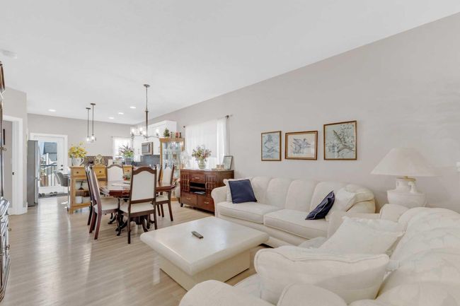 11 Ian Way, House other with 3 bedrooms, 2 bathrooms and 2 parking in Sylvan Lake AB | Image 8