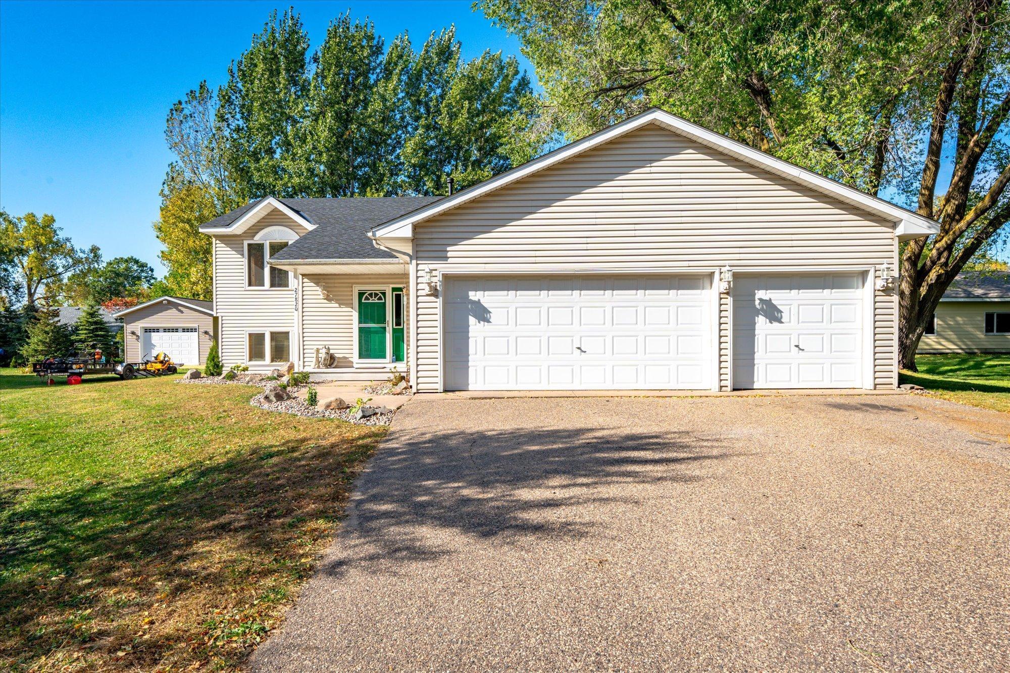Lamar Ave, Chisago City, MN 55013