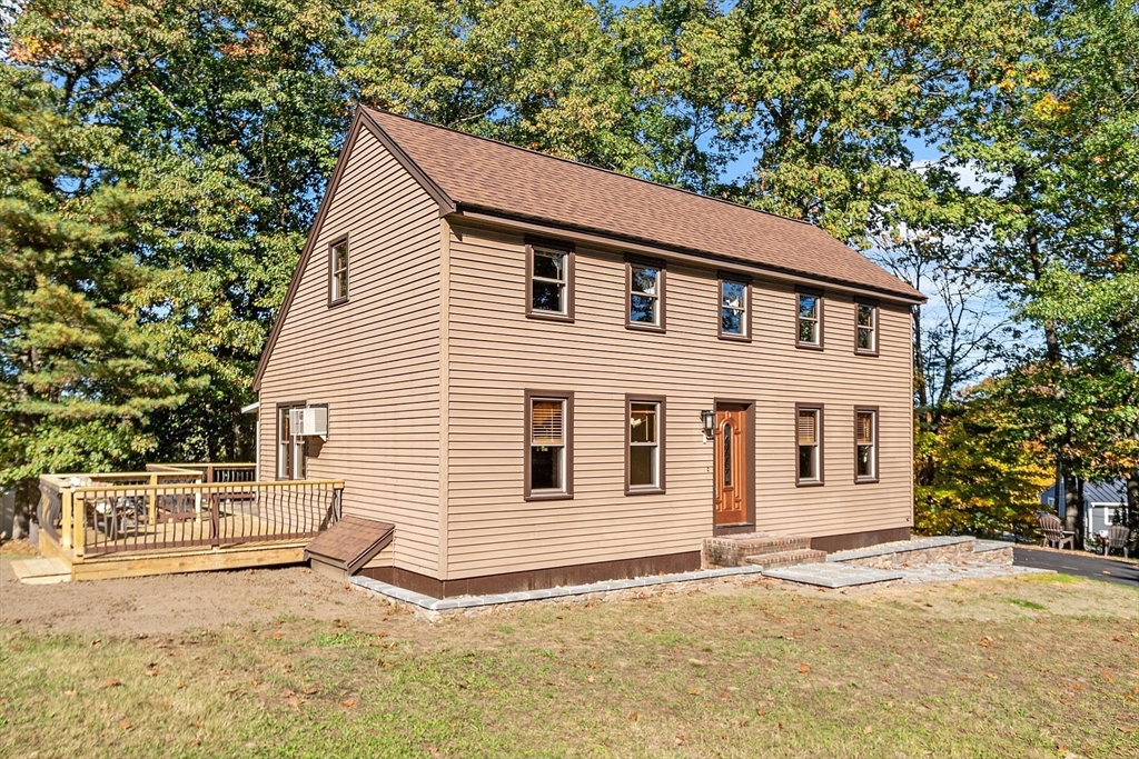 Solitaire Dr, Haverhill, MA 01830