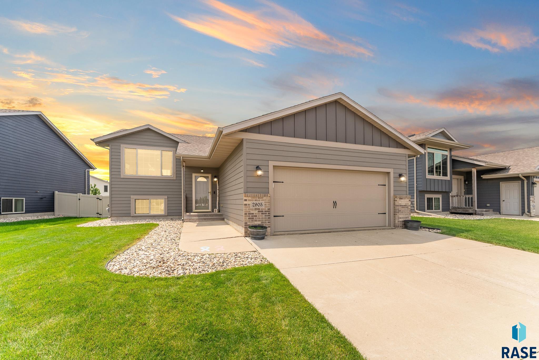 Keyrell Dr, Sioux Falls, SD 57106