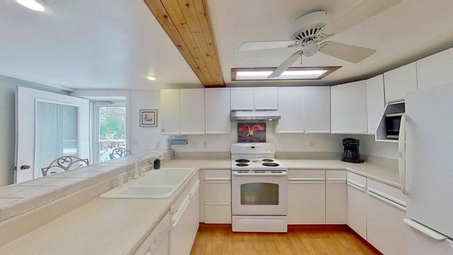 12530 Merle Ave, House other with 4 bedrooms, 3 bathrooms and 1 parking in CEDAR KEY FL | Image 7