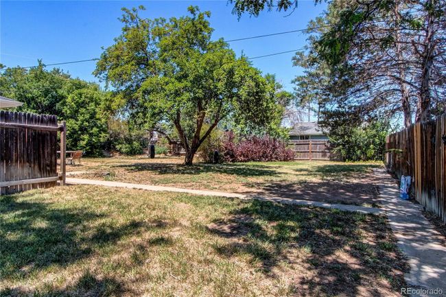 1 Lansing St, Home with 12 bedrooms, 8 bathrooms and 11 parking in Aurora CO | Image 33
