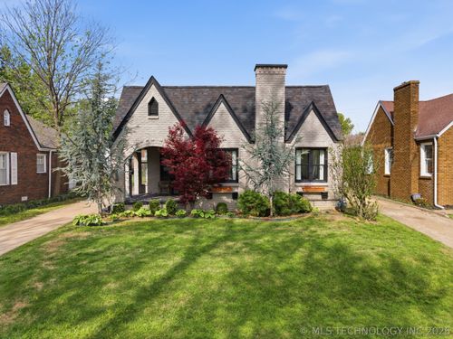 1228 Knoxville Ave, Tulsa, OK, 74112-4924 | Card Image