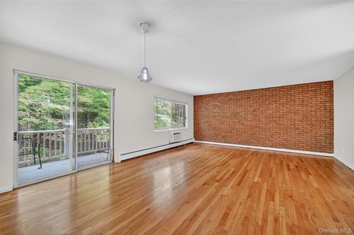 unit-2-h-19 Barnett Dr, Monroe, NY, 10950-3918 | Card Image