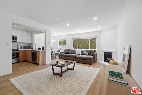 105-16100 W Sunset Boulevard, Pacific Palisades, CA, 90272 | Card Image