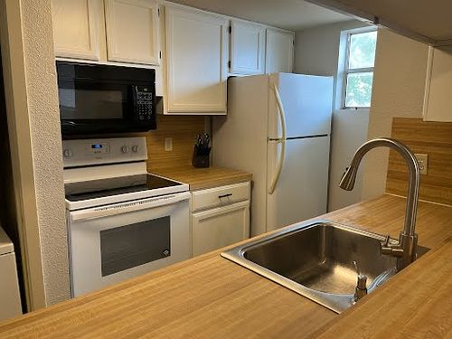 301-2311 Nueces St, Austin, TX, 78705-5229 | Card Image