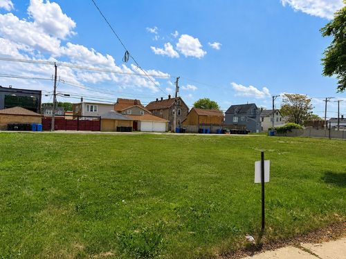 13303 S Baltimore Avenue, Chicago, IL, 60633 | Card Image