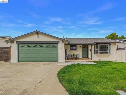 3243 San Pablo Way, Union City, CA, 94587-2727 | Card Image